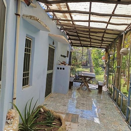 Chez Gigi - Eco Lodge Махауаль Экстерьер фото